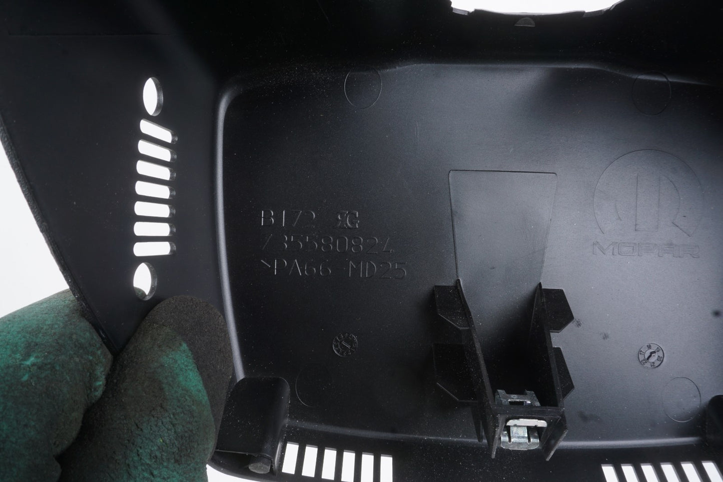 2015-2021 Jeep Renegade Interior Rear View Mirror & Cover Trim OEM