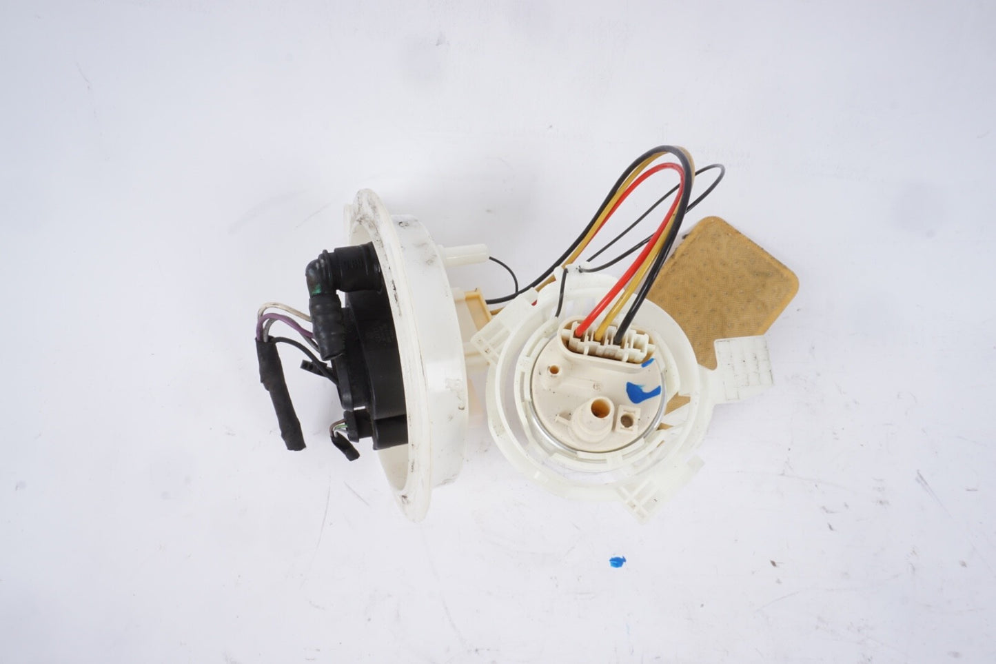 2011 - 2015  Audi A8 3.0L Fuel Pump OEM 4H0201317H 4H0201511