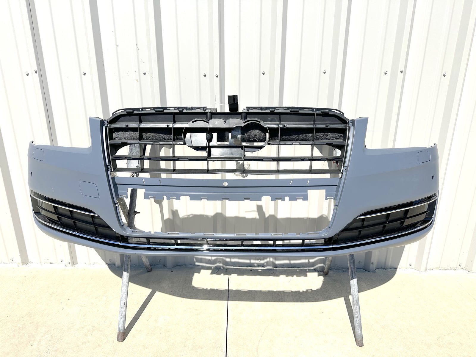 For 2015 Audi A8 Front Bumper Cover With Side Grilles