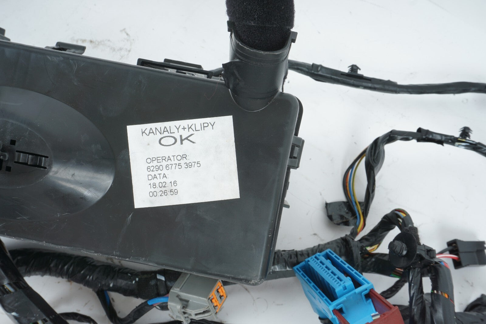 2014 - 2017 MASERATI QUATTROPORTE REAR TRUNK FUSE JUNCTION BOX BLOCK OEM