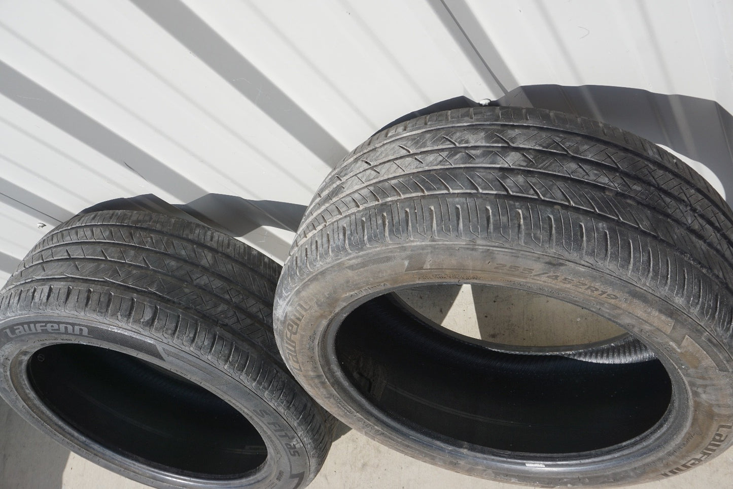2 Used Tires 255/45ZR19 Laufenn S Fit AS 104W - 7/32