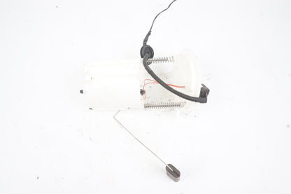 2014 - 2020 Maserati Ghibli 3.0L Right Side Fuel Pump Assembly 670003733 OEM