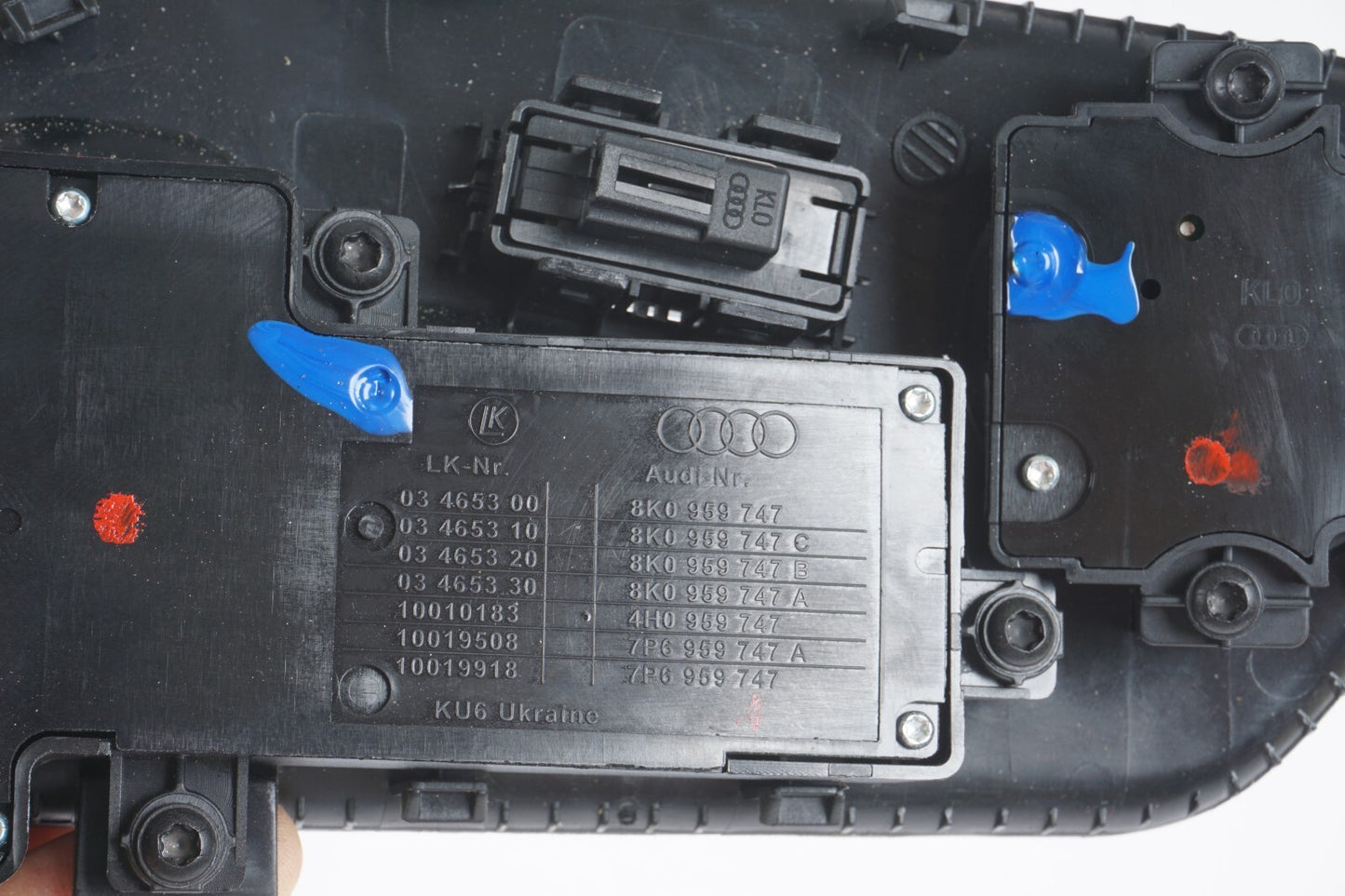 11-17 AUDI A8 A8L FRONT LEFT DRIVER SEAT CONTROL SWITCH  OEM