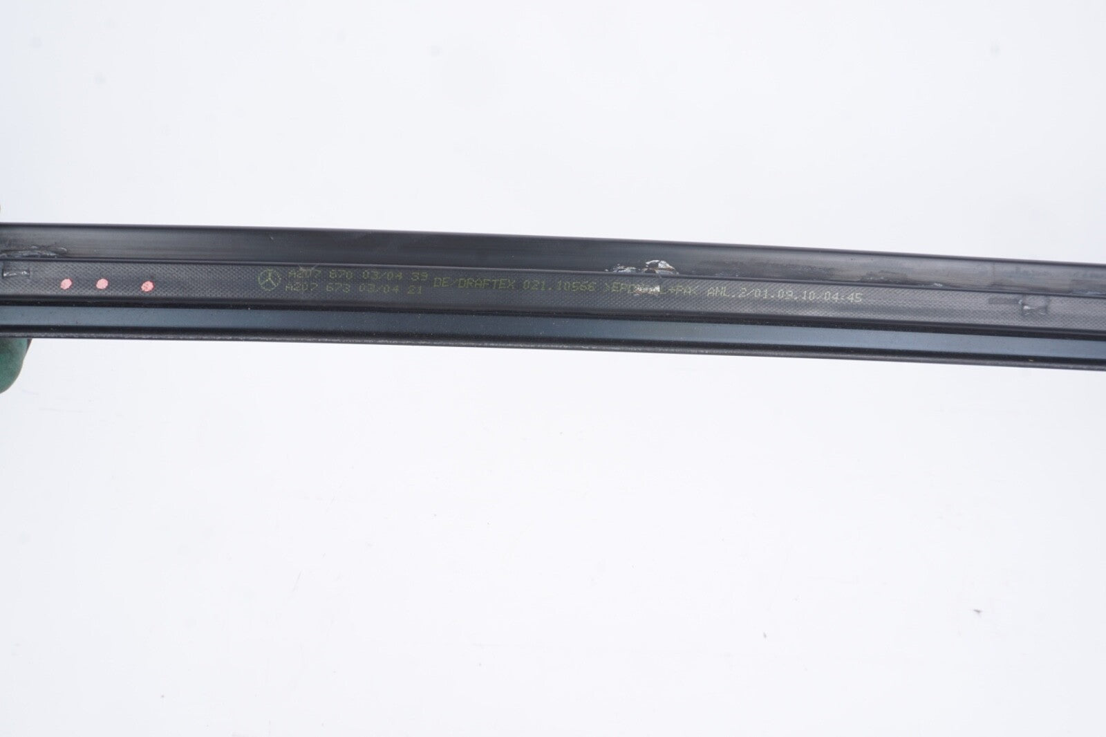2011-2014 MERCEDES E350 CONVERTIBLE REAR QUARTER RUBBER SEAT LEFT & RIGHT