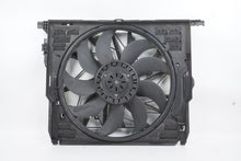 OEM BMW F02 F06 F10 F12 F13 550 650 750 Radiator Cooling Fan Shroud w Motor