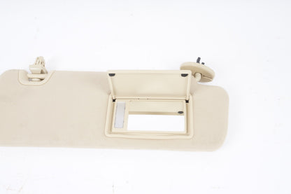 2014 - 2019 TOYOTA HIGHLANDER FRONT RIGHT PASSENGER SIDE SUN VISOR SUNVISOR OEM
