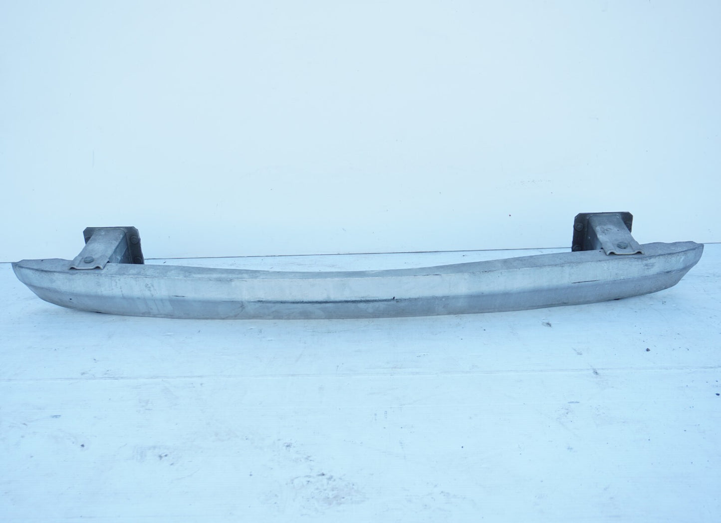 03 - 08 Mercedes R230 SL500 REAR BUMPER REINFORCEMENT OEM