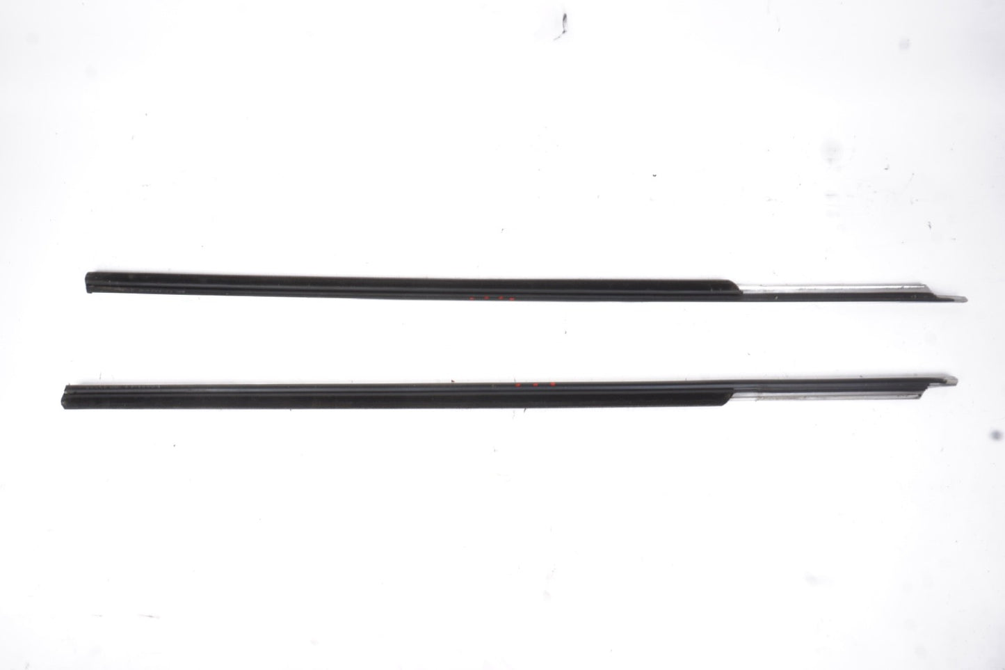 2010 - 2017 Mercedes Benz E350 E400 Coupe Rear Right Left Quarter Window Molding