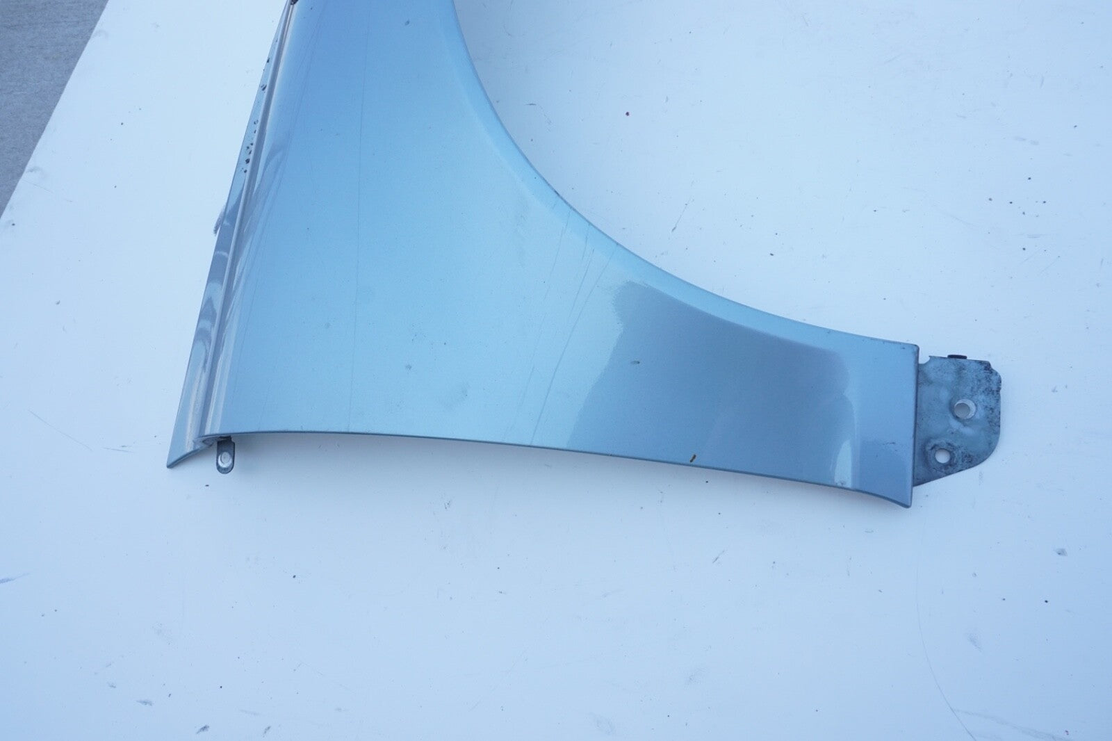 2006 - 2013 Volvo C70 Right Passenger Side Fender Cover