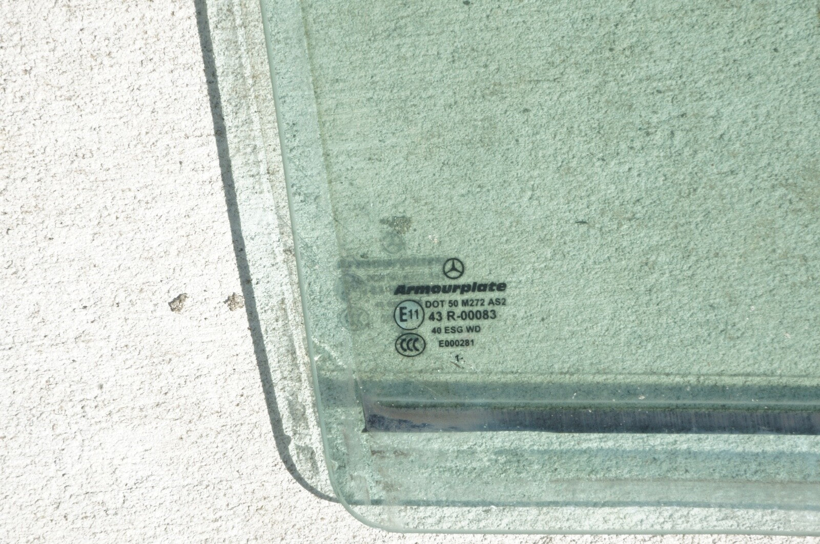 2008 - 2014 MERCEDES W204 C200 C250 C300 C350 REAR RIGHT WINDOW GLASS