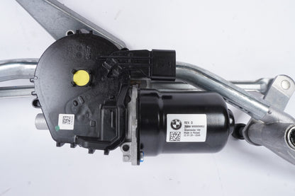 2019 -2024 BMW 430I G22 Windshield Wiper Motor & Linkage OEM