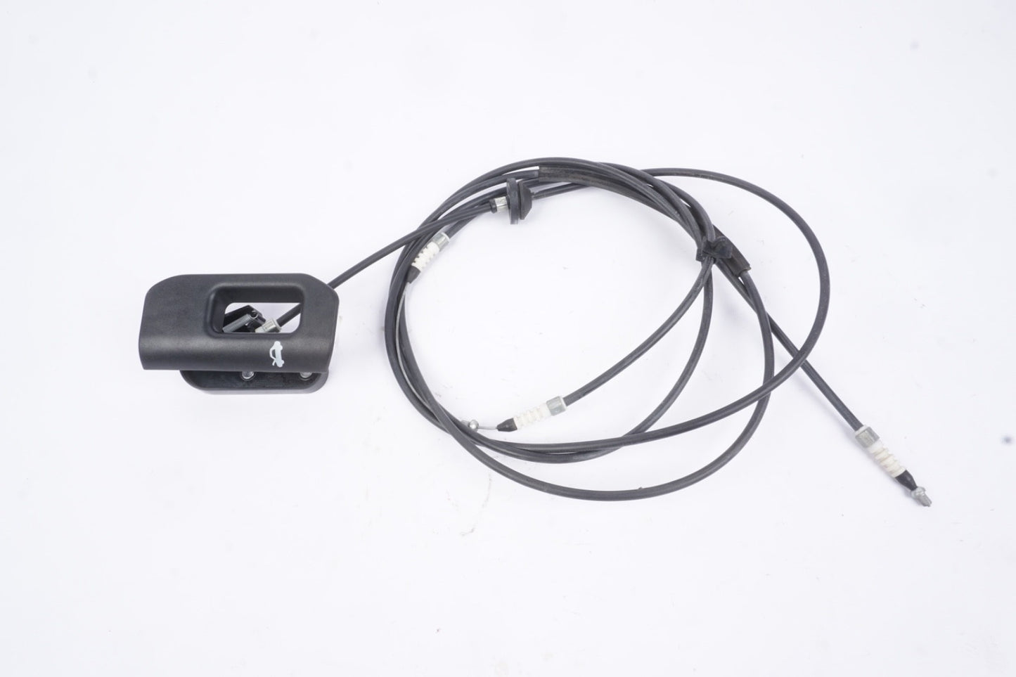 2014-2019 Maserati Ghibli Hood Release Handle w/ Cable 670007133 OEM