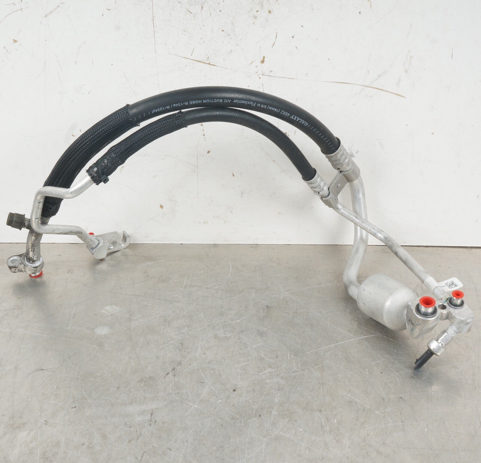 2020-2023 CADILLAC CT4 2.0L AC AIR CONDITIONING COMPRESSOR HOSE PIPE LINE OEM