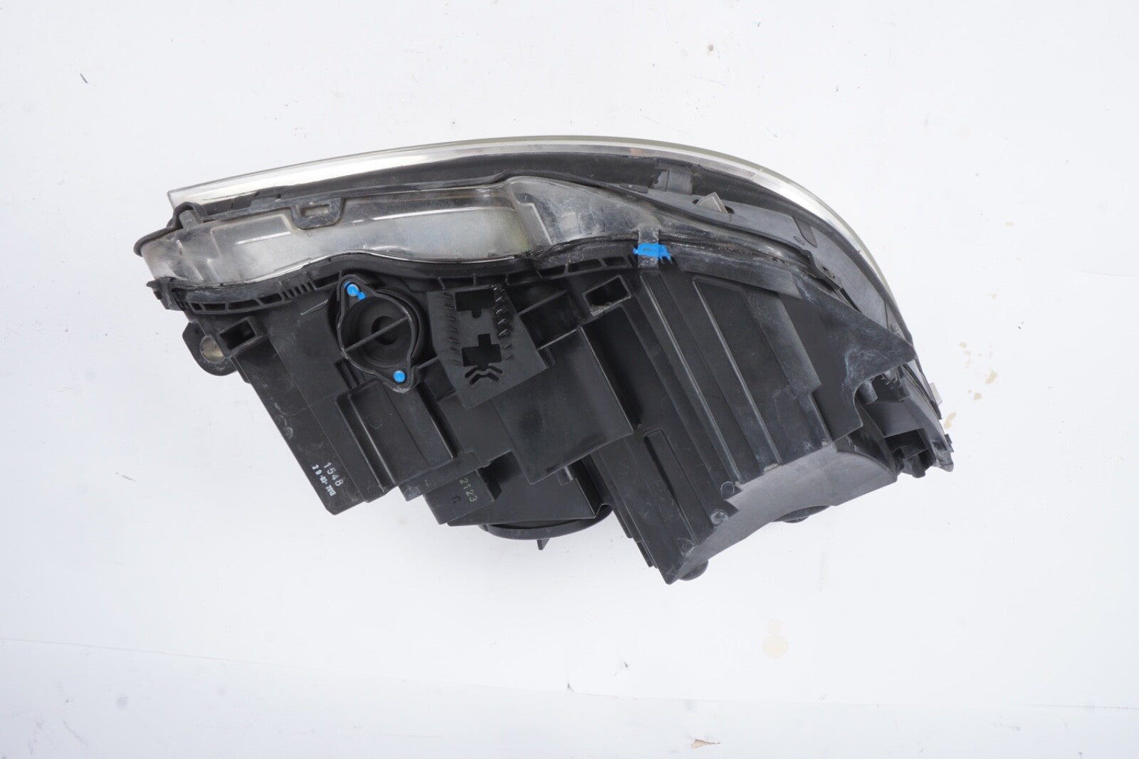 2012 - 2015 Mercedes Benz C Class W204 Headlight Lamp Halogen Left A2048209959