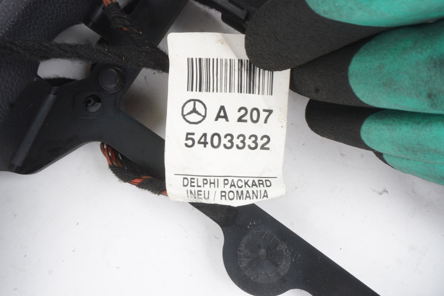 2011 - 2017 Mercedes W207 E350 E550 Convertible Roof Top Latch Trim Cover OEM