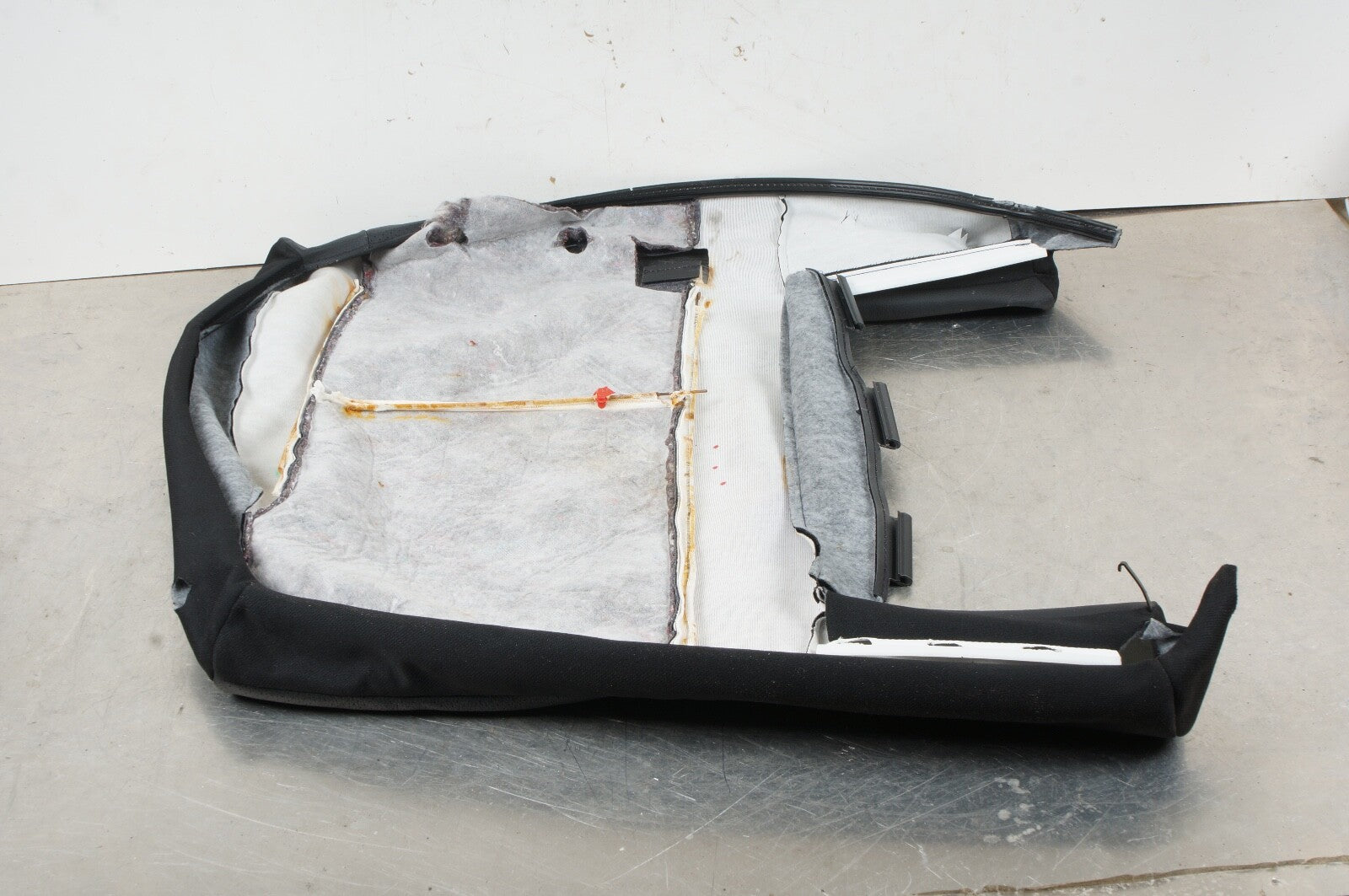 2012 - 2014 MERCEDES C250 C300 C350 REAR LEFT SEAT COVER UPPER CUSHION BLACK OEM