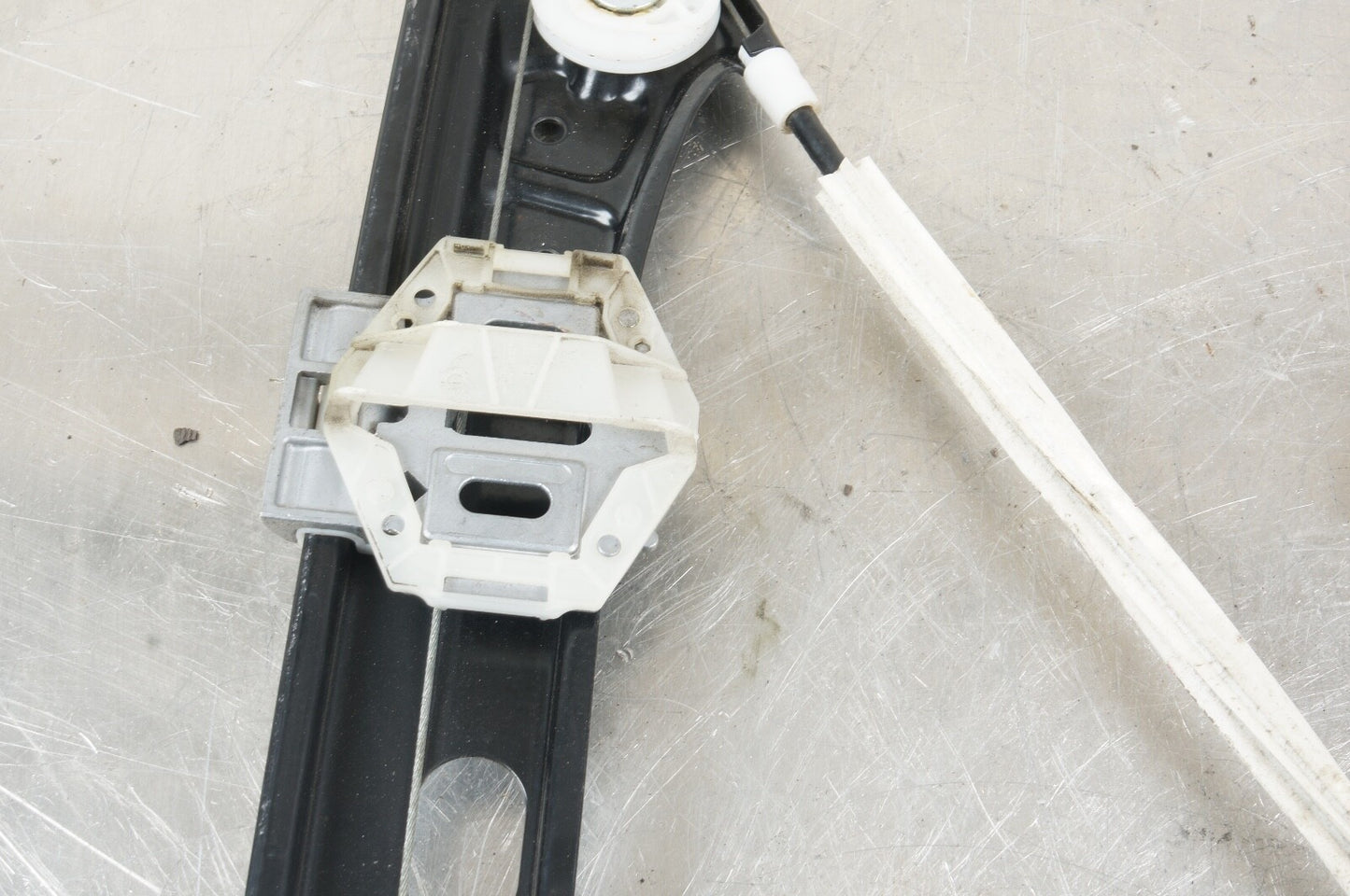 07-13 Mercedes W221 S550 Front Left Driver Window Regulator 2217200146