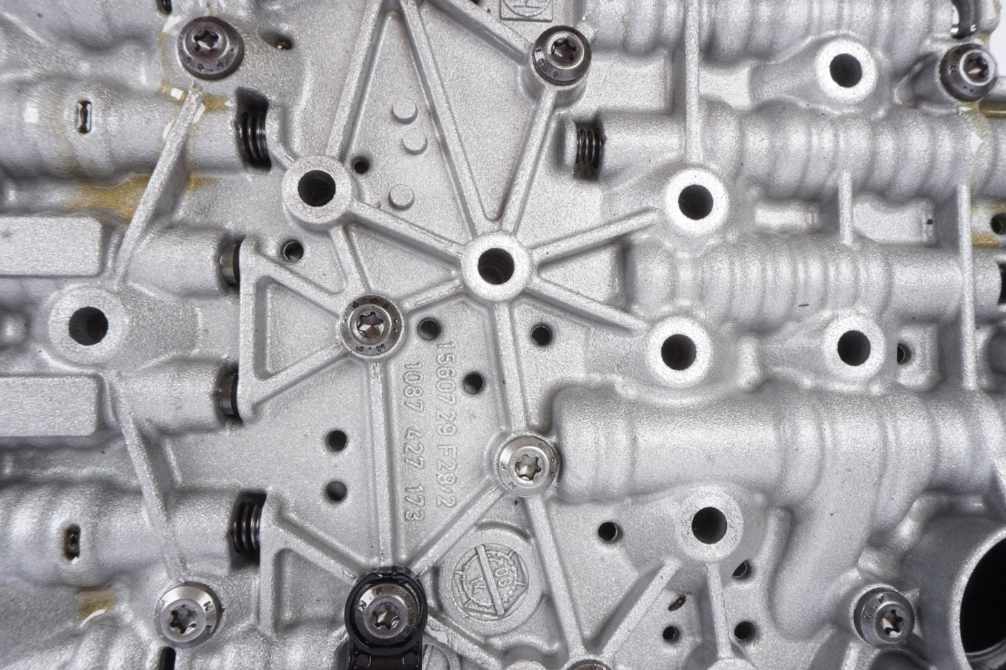 2014 - 2016 MASERATI GHIBLI RWD AUTOMATIC TRANSMISSION VALVE BODY OEM