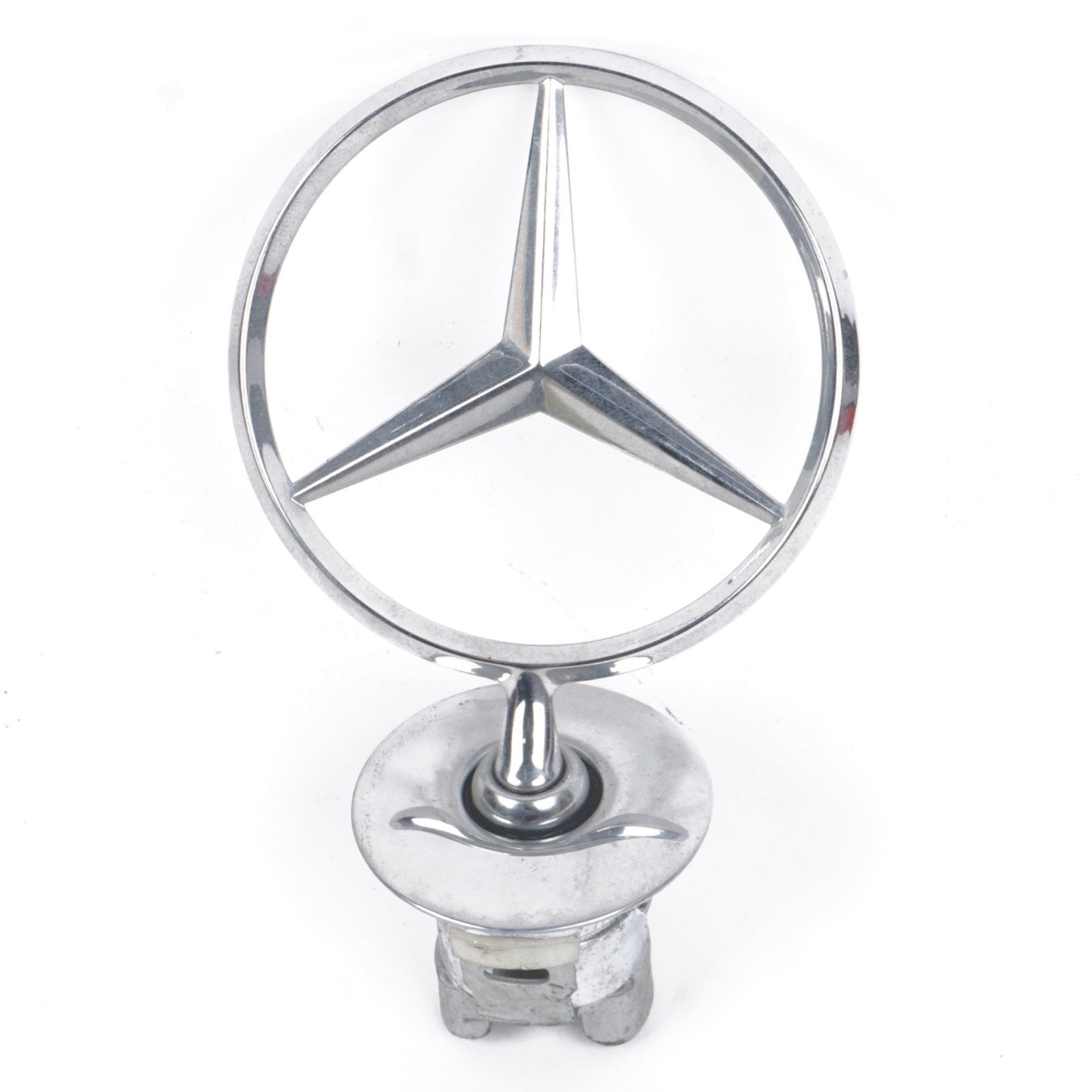 2008 - 2011 Mercedes W204 C300 Hood Logo Emblem Ornament OEM