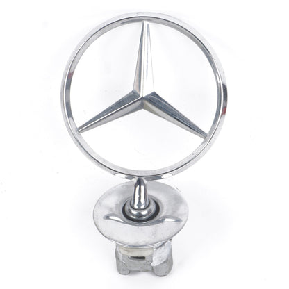 2008 - 2011 Mercedes W204 C300 Hood Logo Emblem Ornament OEM