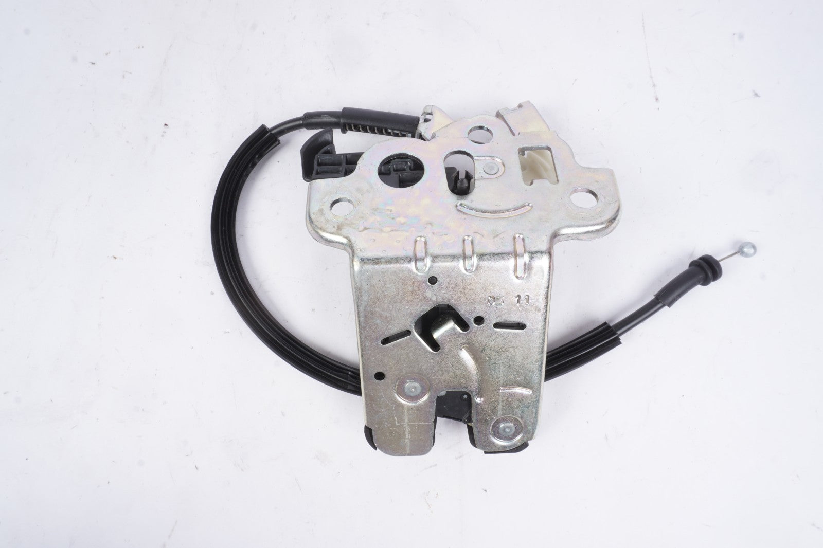 2011 - 2018 AUDI A8 QUATTRO REAR TRUNK LID TAILGATE LATCH LOCK ACTUATOR OEM