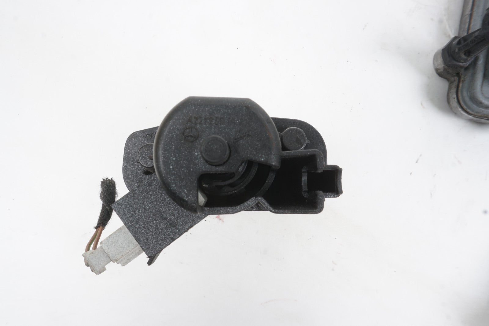 2007 - 2011 Mercedes-Benz S550 Ignition Set Key Lock Module OEM
