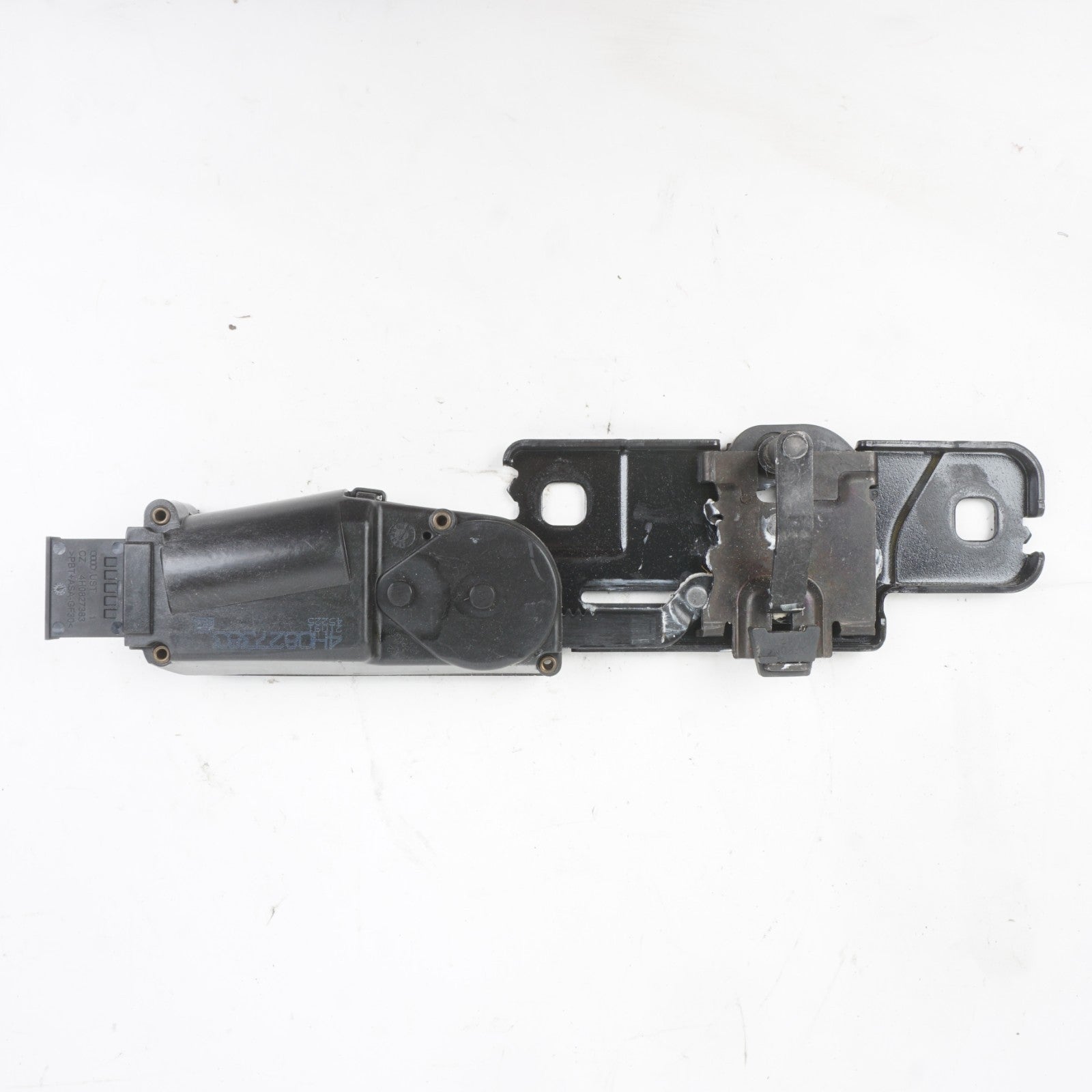 2011-2018 Audi A6 S6 A7 S7 RS7 A8 S8 Trunk Latch Striker Plate Motor  OEM
