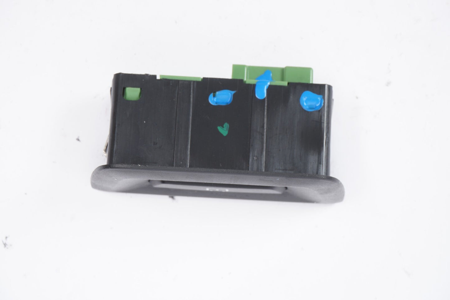 13-18 BMW 650i 640i Trunk Lid Lock Control Switch Button Unit 9275120 OEM