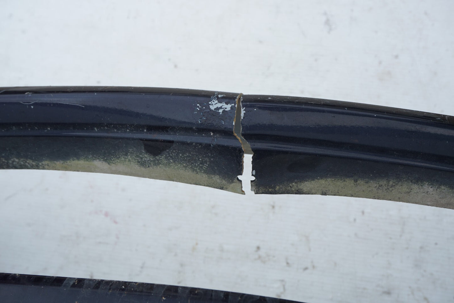 03-06 Mercedes R230 SL500 Front Bumper Cover OEM