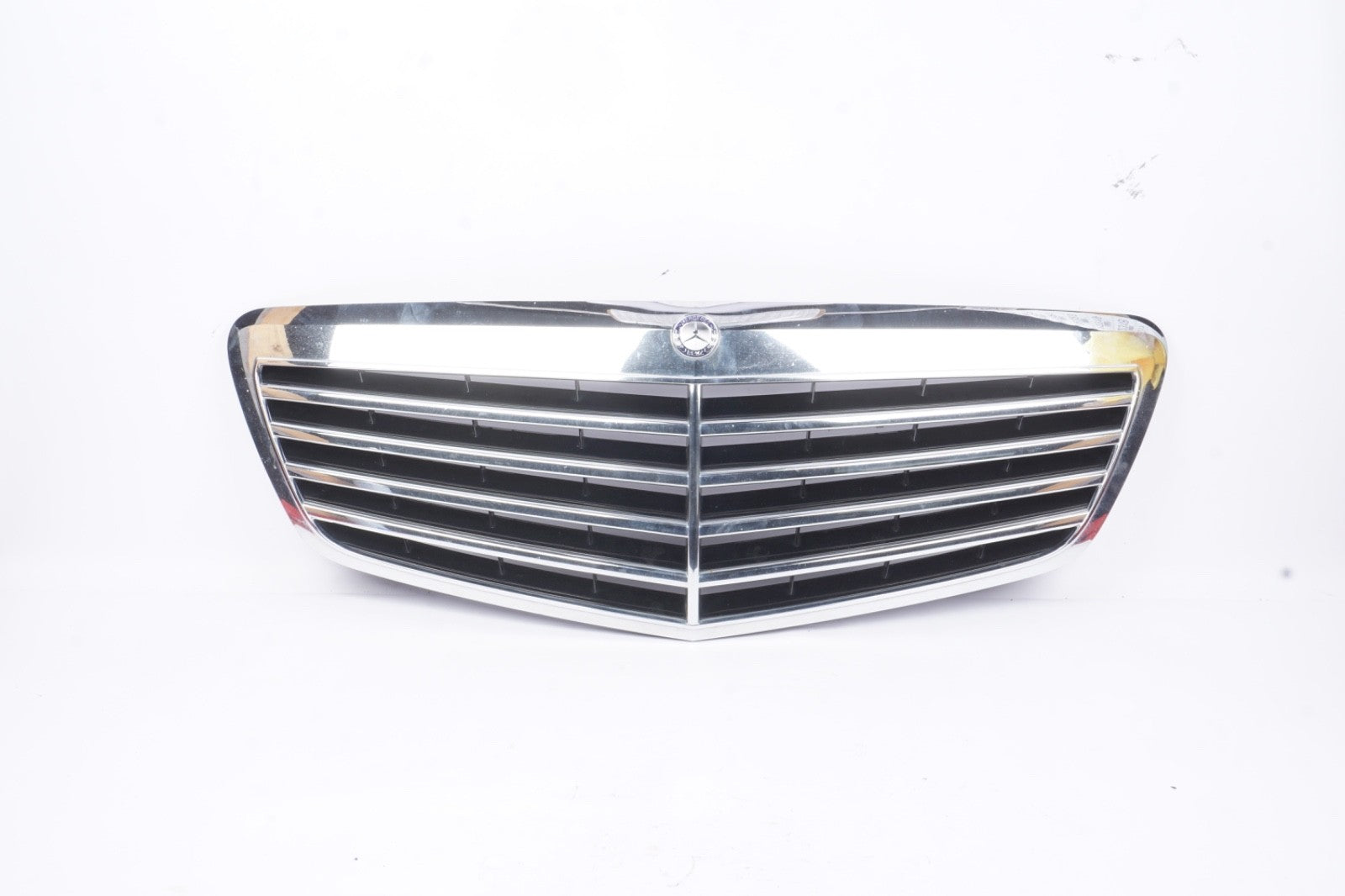 2010 - 2013 Mercedes W221 S550 S63 AMG Hood Radiator Grill Grille 2218800483 OEM