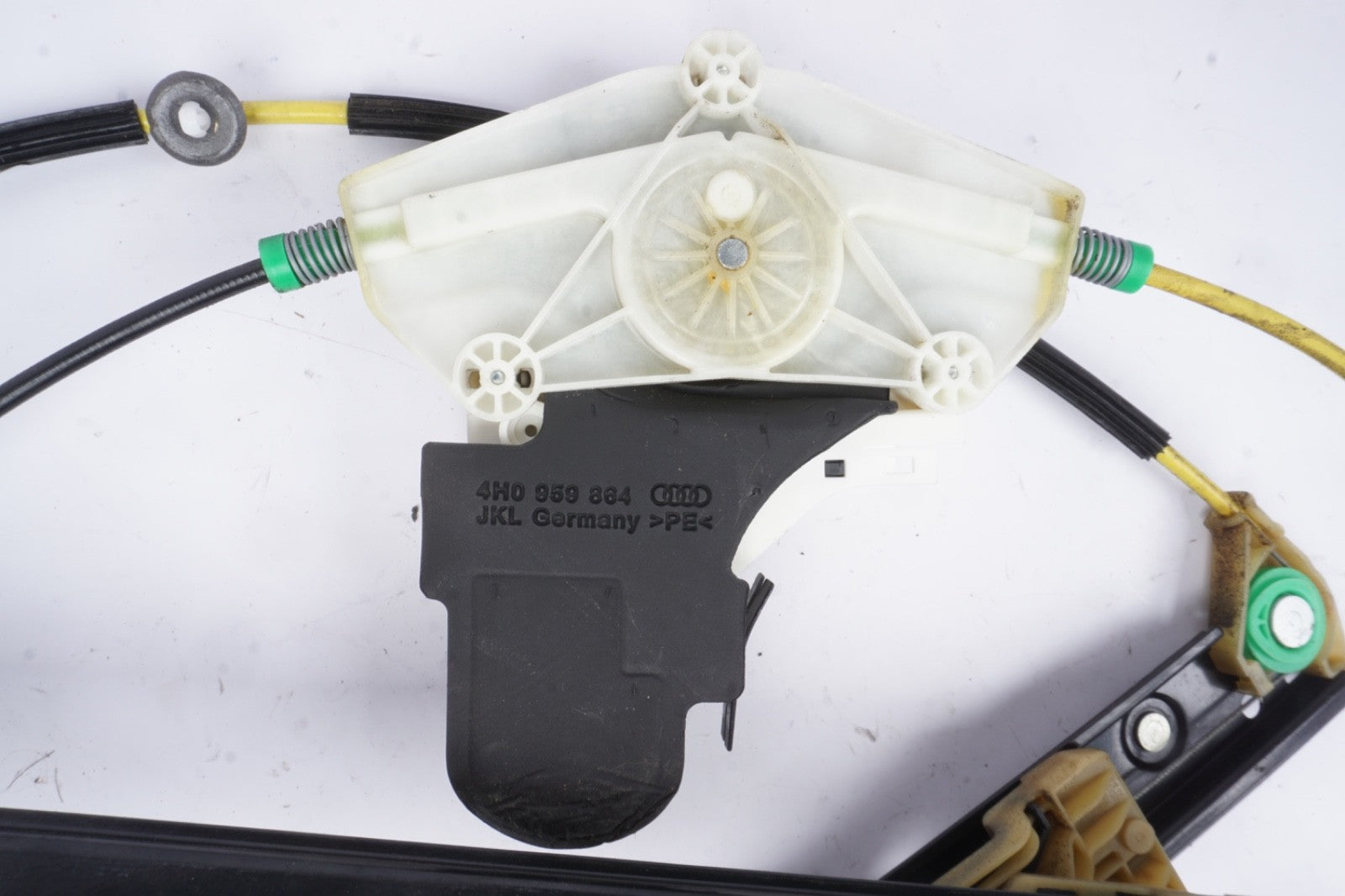 11-18 AUDI A8 A8L S8 FRONT RIGHT PASSENGER SIDE DOOR WINDOW REGULATOR OEM