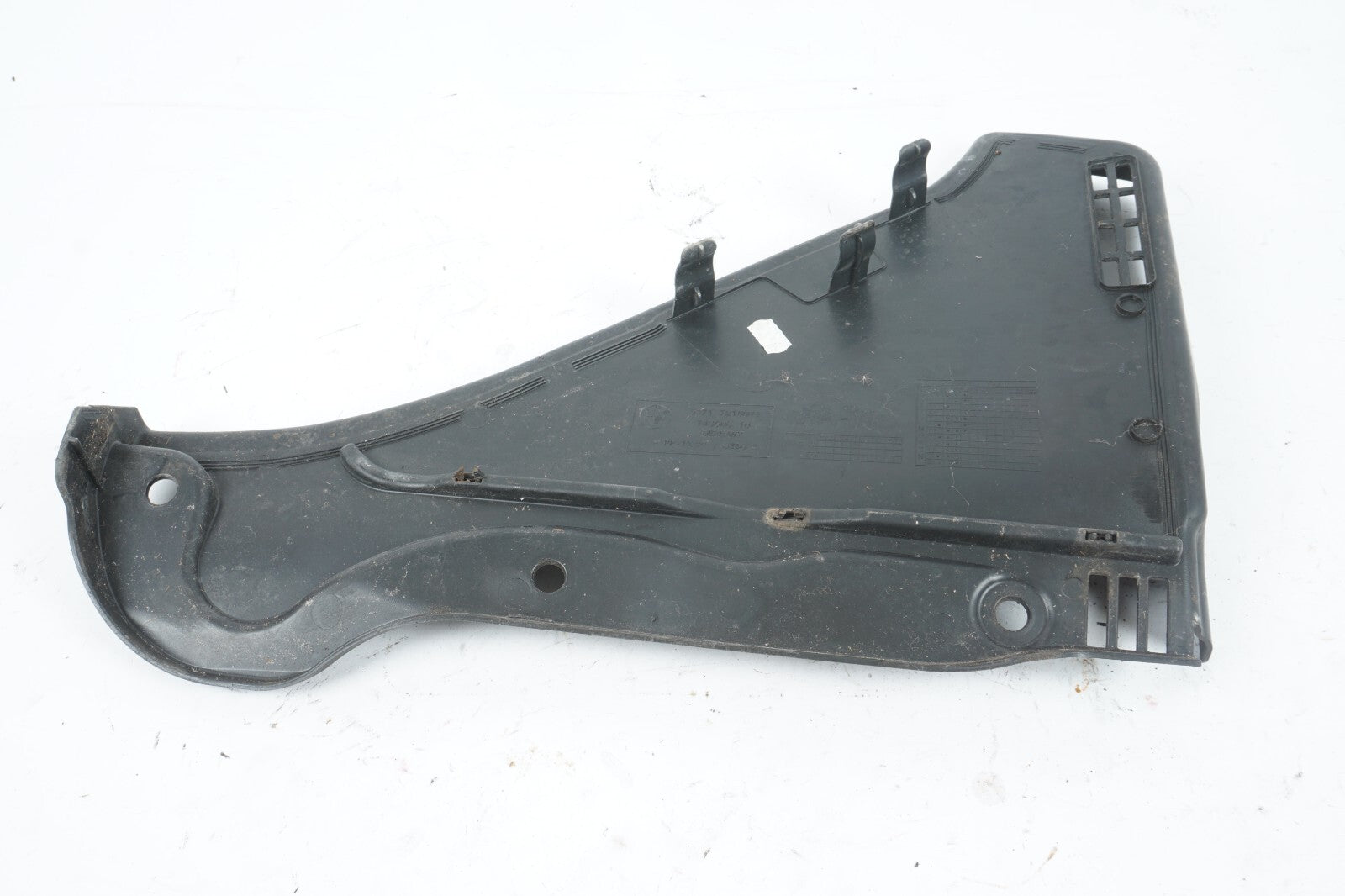 2012 - 2018 BMW 650i 640i FRONT LEFT WINDSHIELD COWL VENT TRIM PANEL  OEM