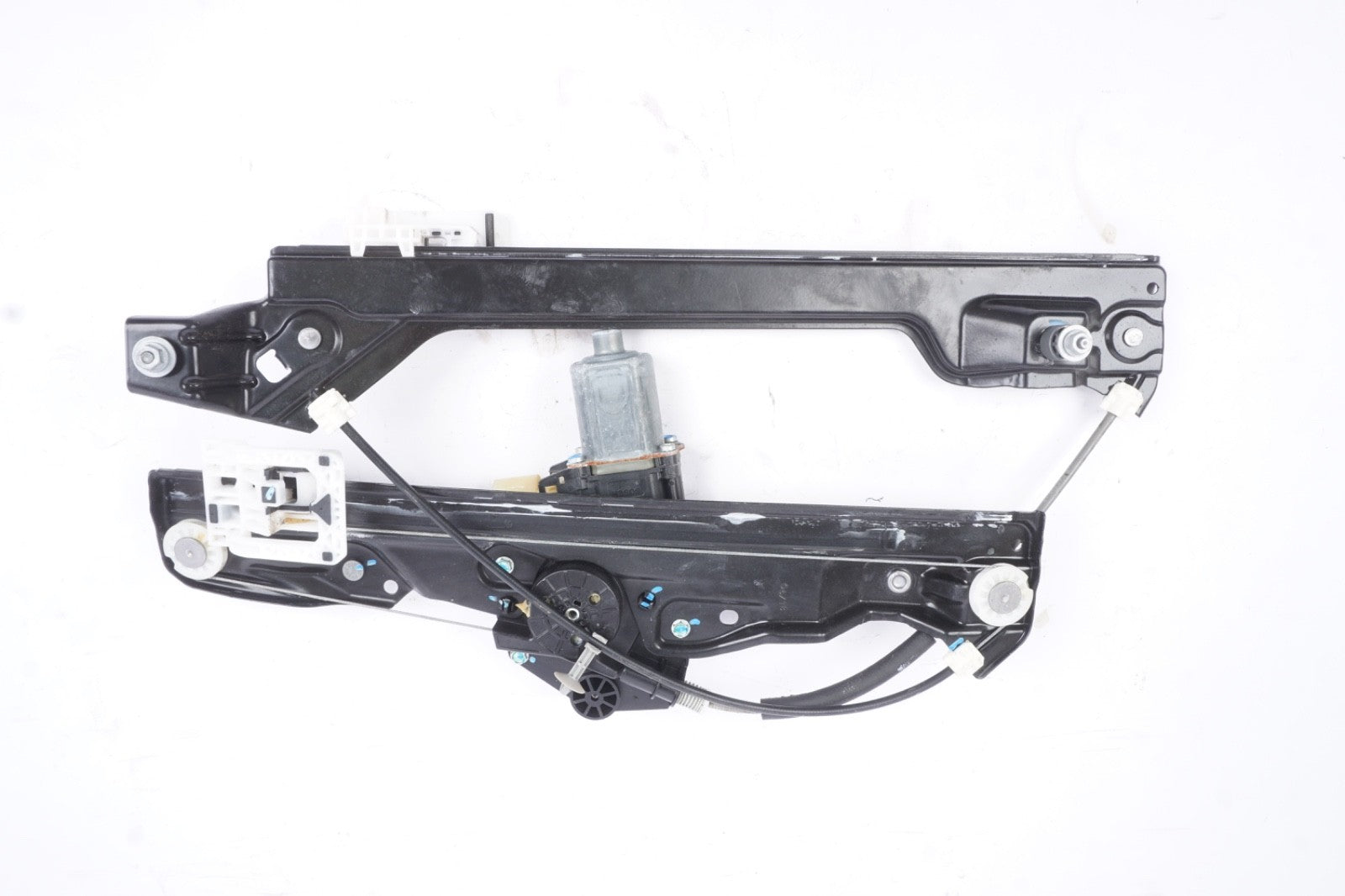 2018-2023 BMW X2 F39 LEFT FRONT SIDE DOOR WINDOW REGULATOR OEM 7420391