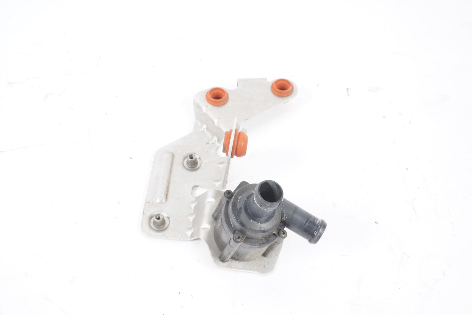 11-17 AUDI A8L A8 3.0L COOLANT AUXILIARY WATER PUMP W/ BRACKET  OEM