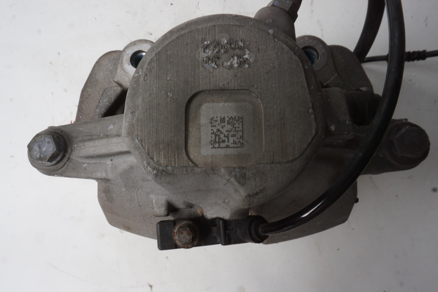 2008 - 2015 Mercedes C250 C300 C350 Front Right Driver Side Brake Caliper