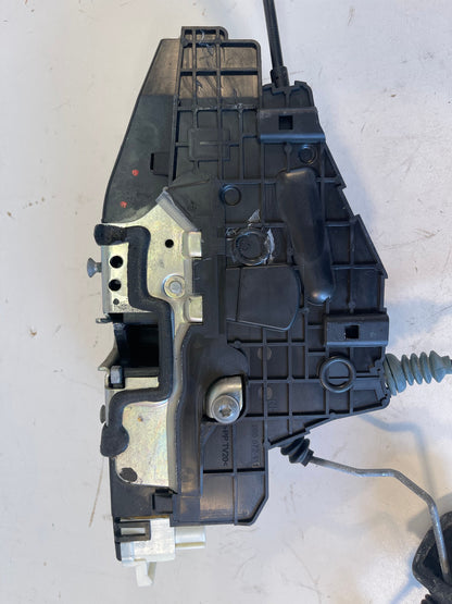 2007 -2013 MERCEDES S550 FRONT RIGHT PASSENGER SIDE DOOR LOCK LATCH ACTUATOR OEM