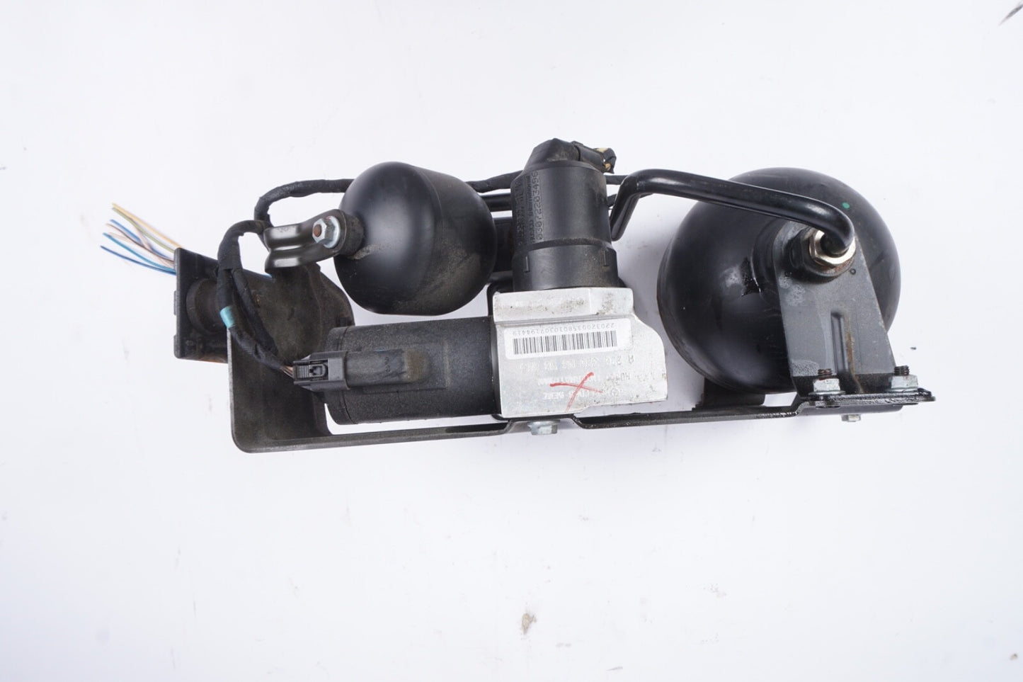 03-06 MERCEDES R230 SL500 REAR ABC HYDRAULIC SUSPENSION VALVE BLOCK PUMP OEM