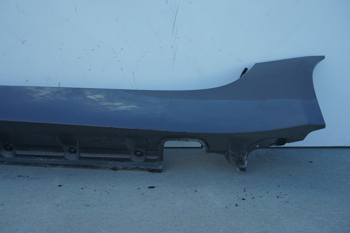 2003-2008 BMW Z4 E85 LEFT DRIVER SIDE SKIRT ROCKER MOLDING PANEL TRIM OEM