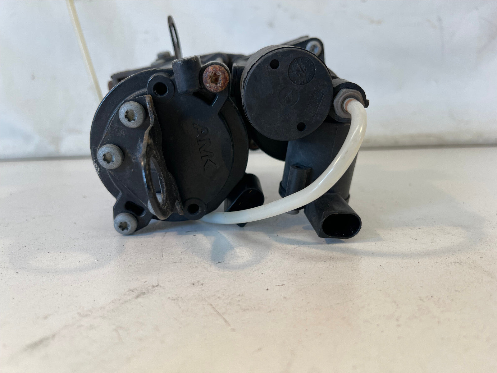 06-10 MERCEDES R350 R500 W251 AIR SUSPENSION AIRMATIC COMPRESSOR 2513202404  OEM