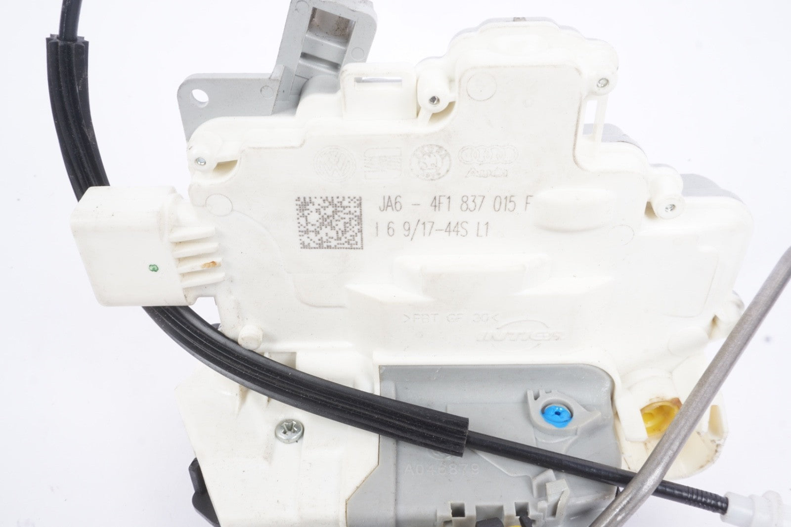 2004 - 2010 AUDI R8 FRONT LEFT DOOR LOCK LATCH ACTUATOR 4F1837015 OEM
