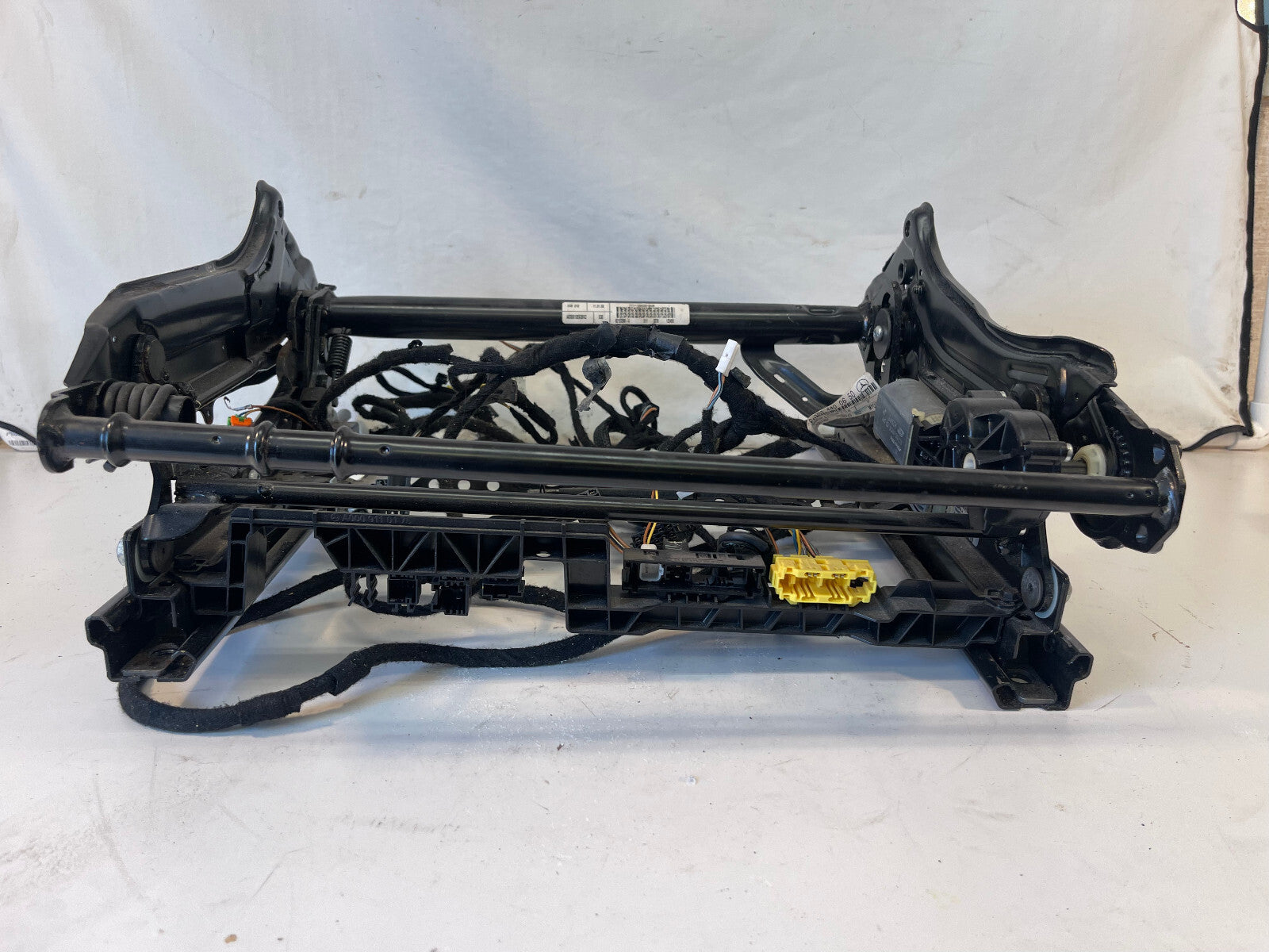 MERCEDES W251 W164 X164 R350 FRONT RIGHT PASS SEAT TRACK RAIL W/ WIRE OEM