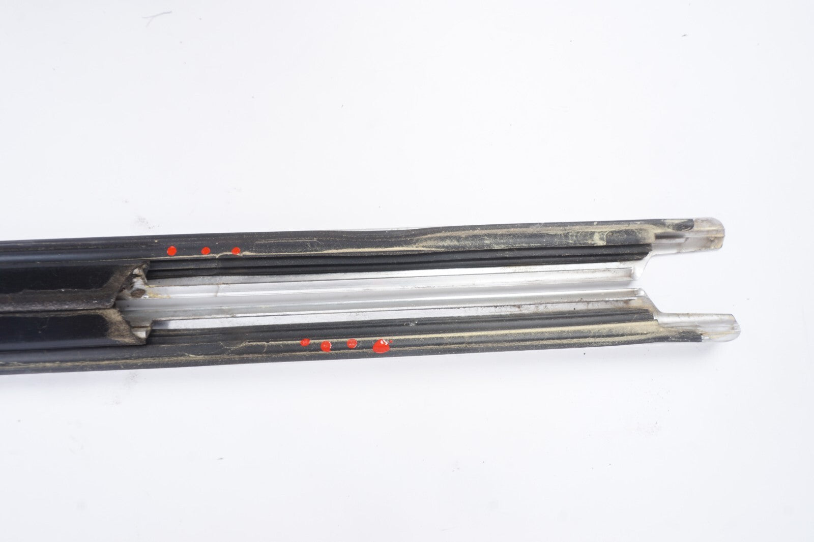 10-17 Mercedes W207 E350 E550 Coupe Rear Quarter Chrome Belt Molding Lh & Rh OEM