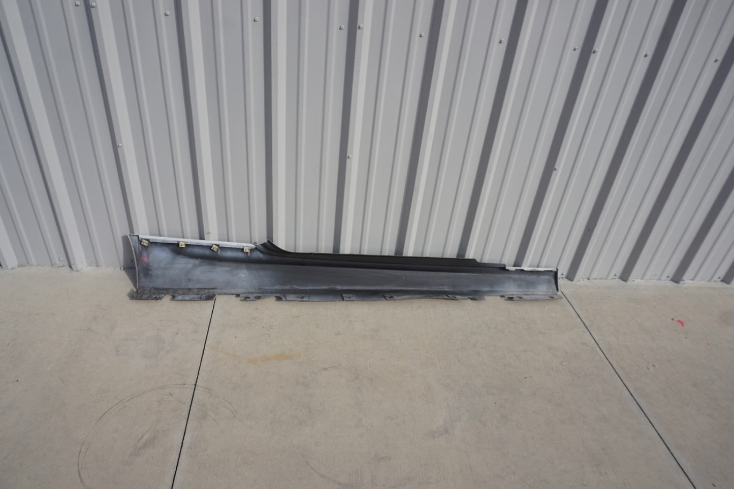 07 - 13 BMW 328i 335i Convertible Coupe Left Rocker Panel Skirt Molding OEM