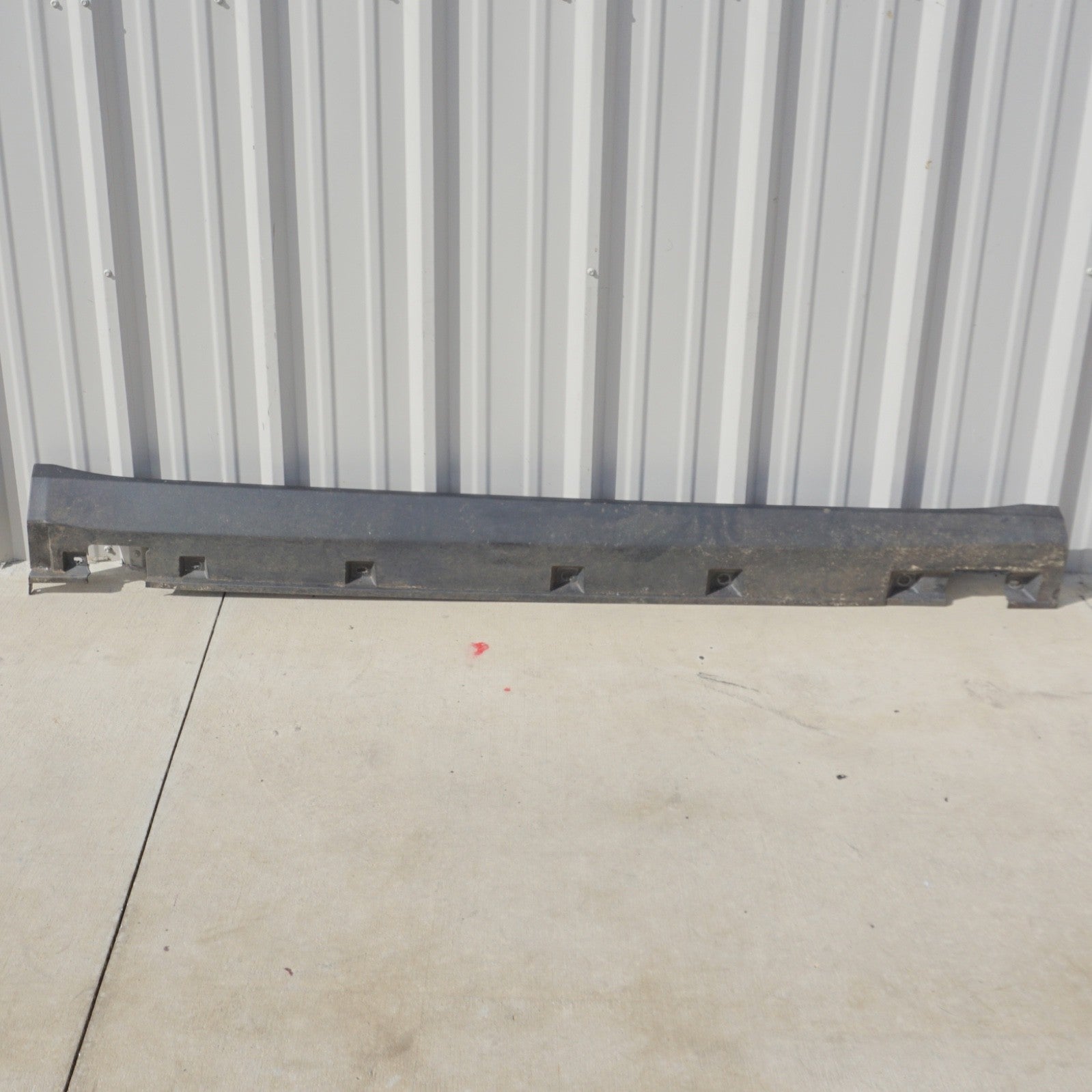 2006 - 2011 MERCEDES ML350 RIGHT SIDE SKIRT ROCKER COVER PANEL MOLDING OEM