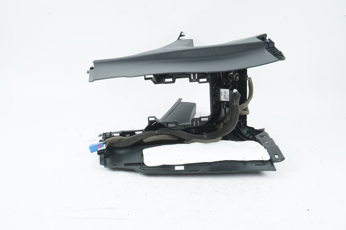 2013-2016 HYUNDAI SANTA FE CENTER CONSOLE TRIM BASE OEM