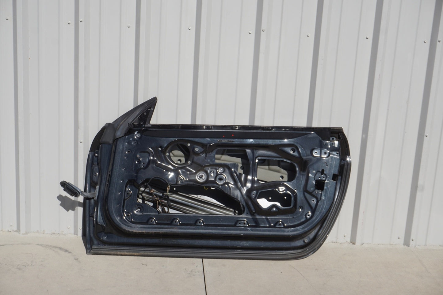 2012 - 2018 BMW 640i 650i Front Right Door Shell OEM