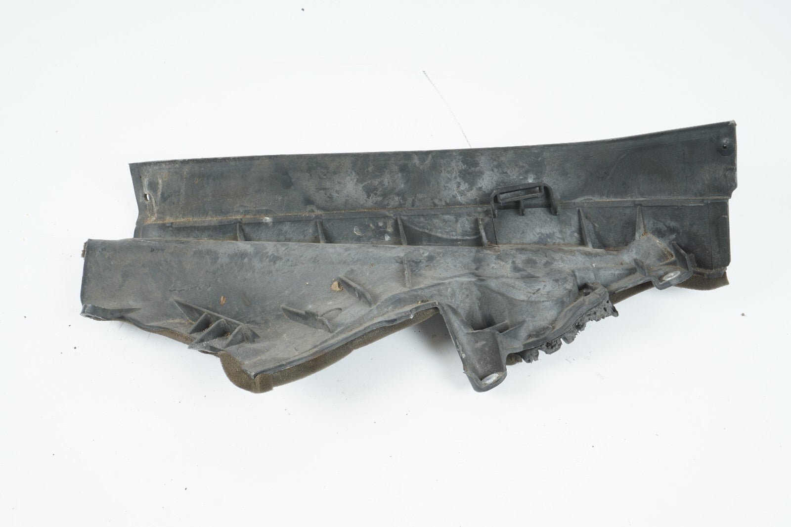 2008 - 2013 BMW X6 UNDER HOOD TRIM COVER RIGHT PASSENGER SIDE OEM