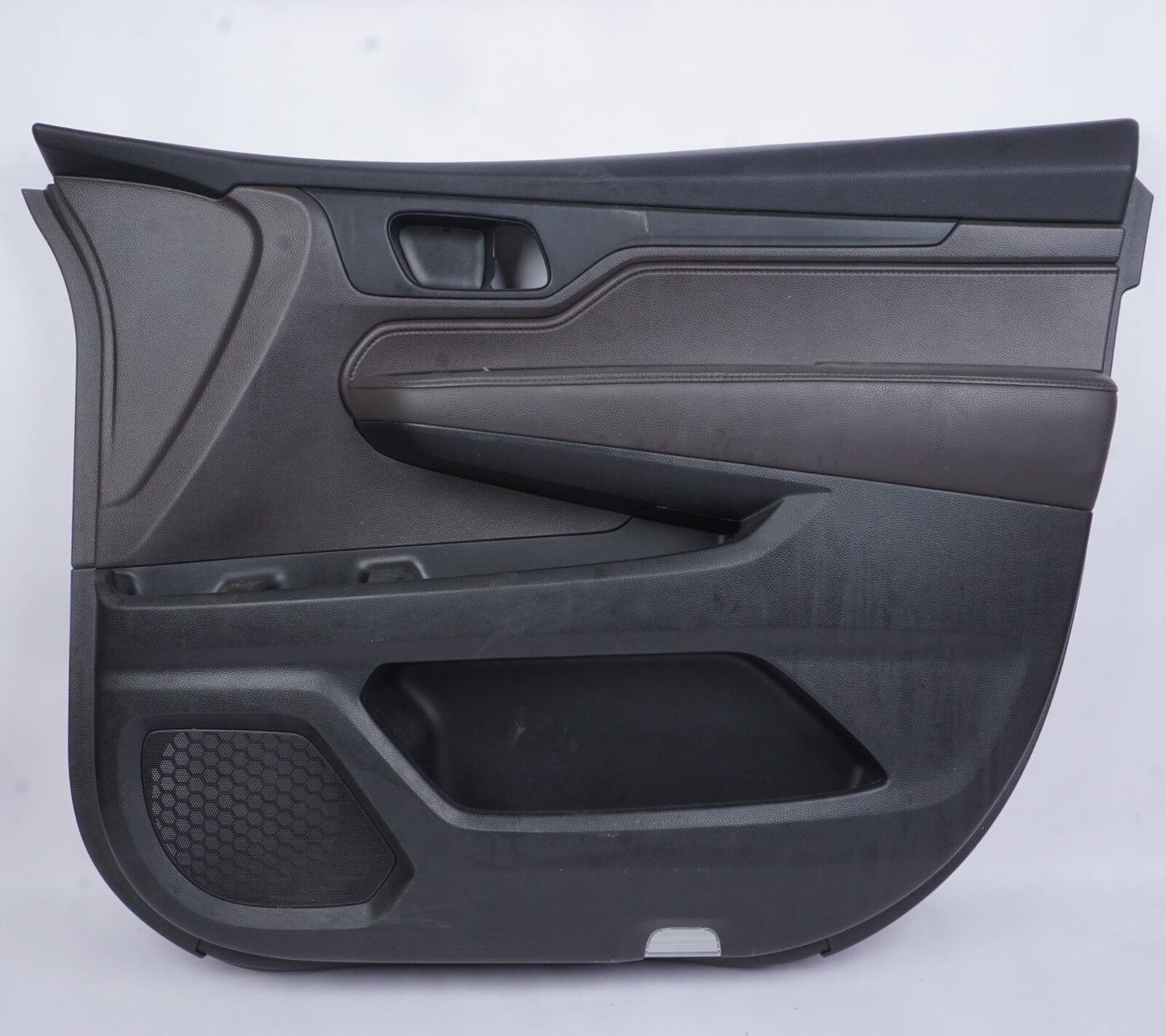 18 - 23 Honda Odyssey Front Right Passenger Door Panel Trim OEM