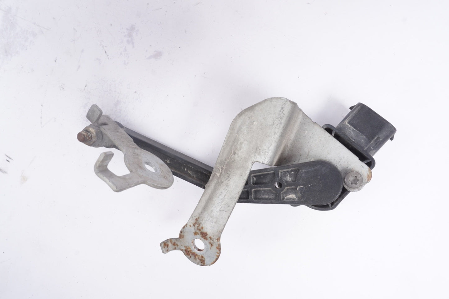 2011 2012 2013 BMW 328i 335i LEFT RIGHT REAR SUSPENSION LEVEL SENSOR 6785205