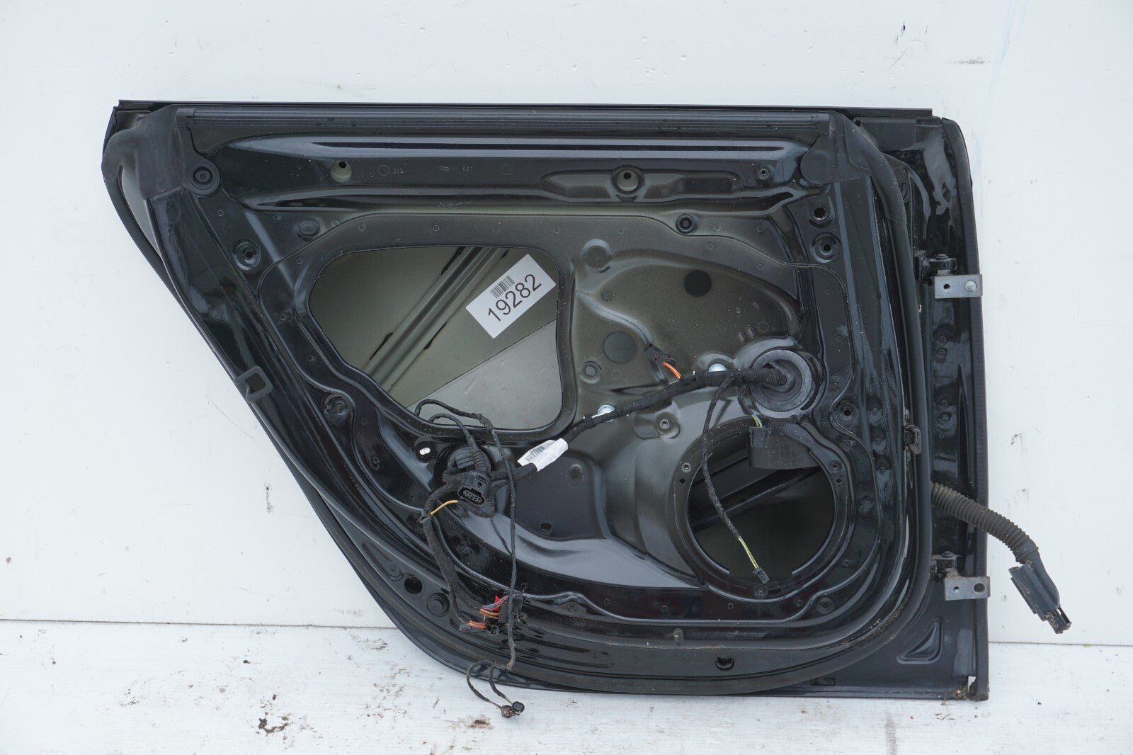 2012 - 2017 AUDI A7 REAR LEFT DRIVER SIDE DOOR SHELL  OEM